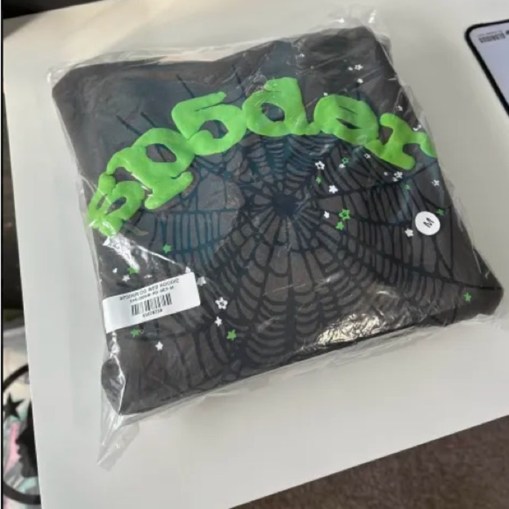 Spyder Gray Hoodie with Green Accents